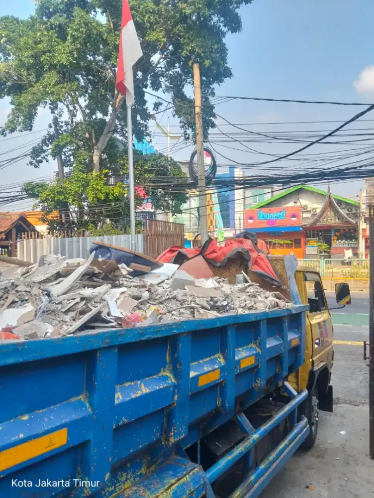 Jasa buang tanah sampah proyek dan jual urugan terdekat