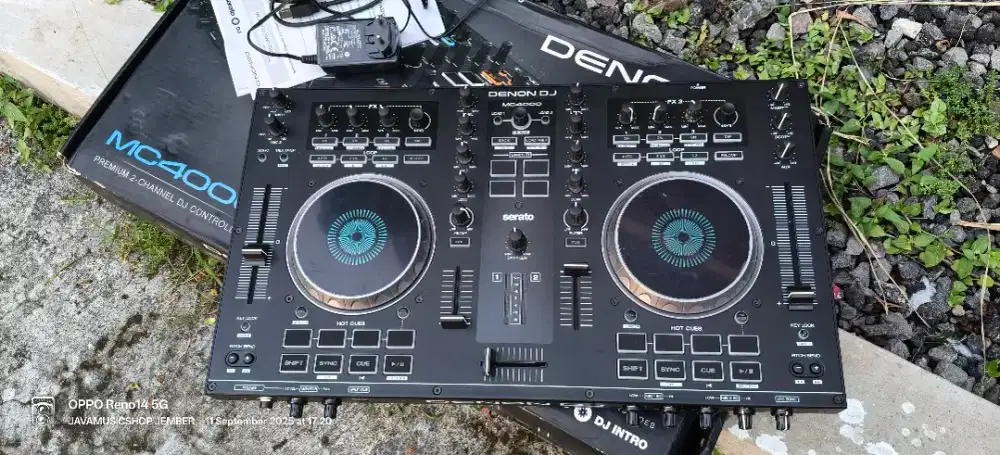 Denon DJ MC4000 DJ Controller