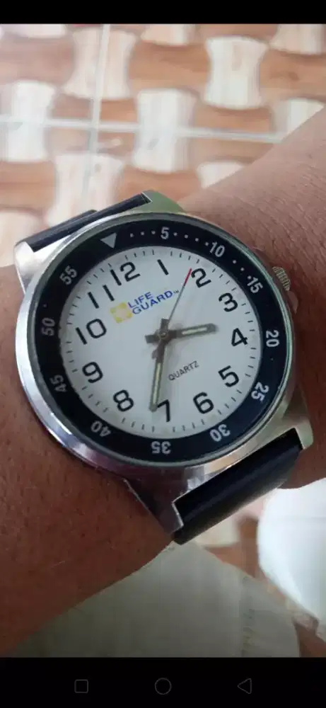 JAM TANGAN PRIA LIFE GUARD