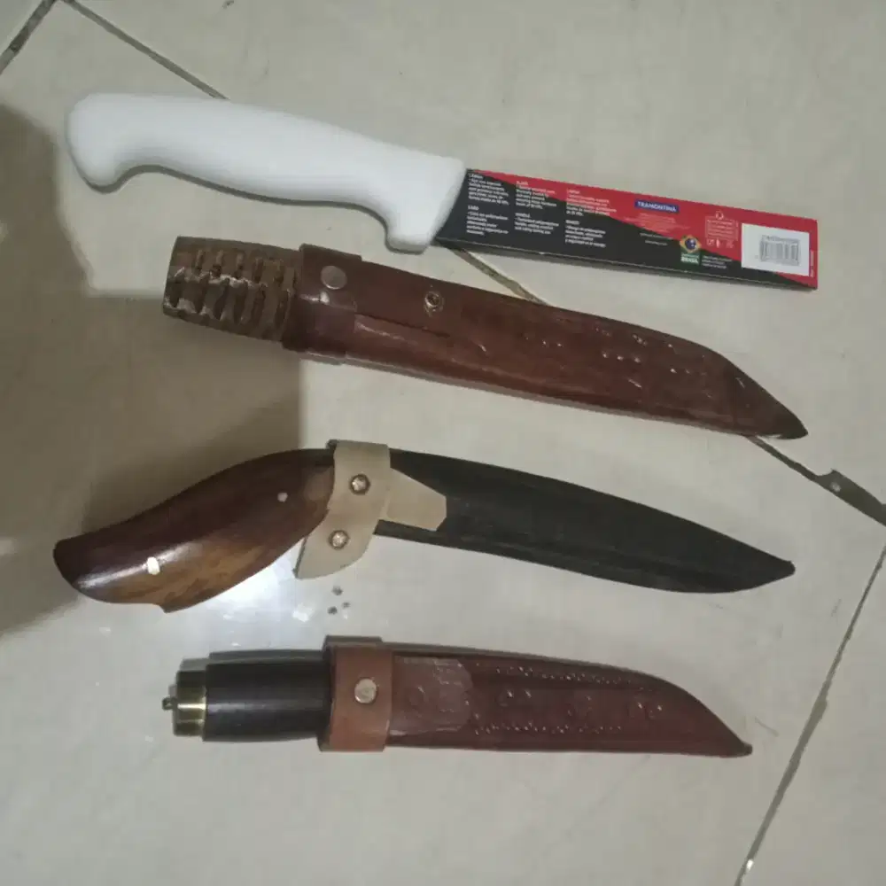 Pisau Seset potong dagin cap garpu tranmontina dan kolombia