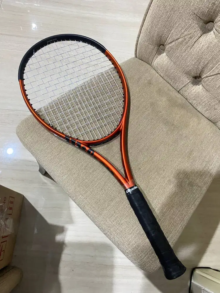 Dijual Raket Tenis Wilson Burn V5 100 ULS 260gram