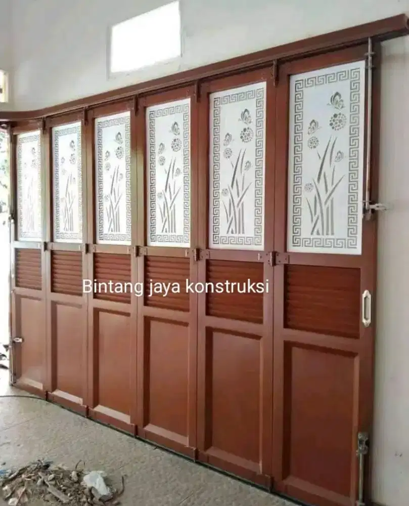 Pintu garasi sliding putar mewah