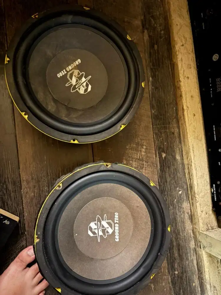 Di jual midbass ground zero nego