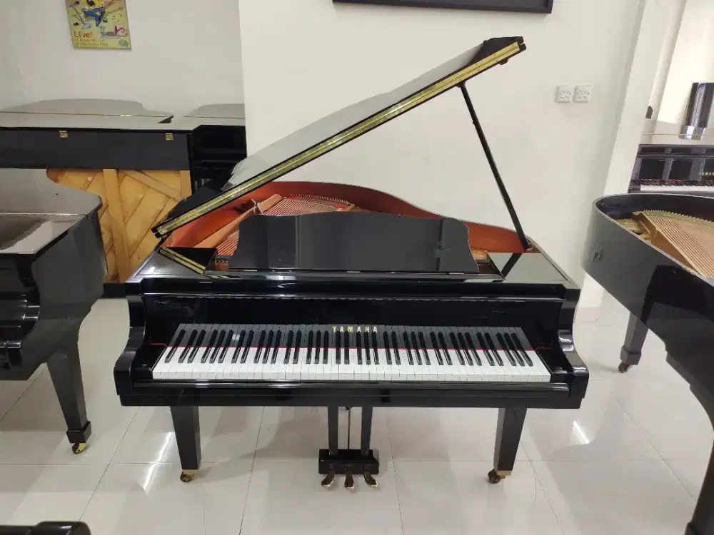 Baby Grand Piano Yamaha GB1K J PE Lokal Indonesia