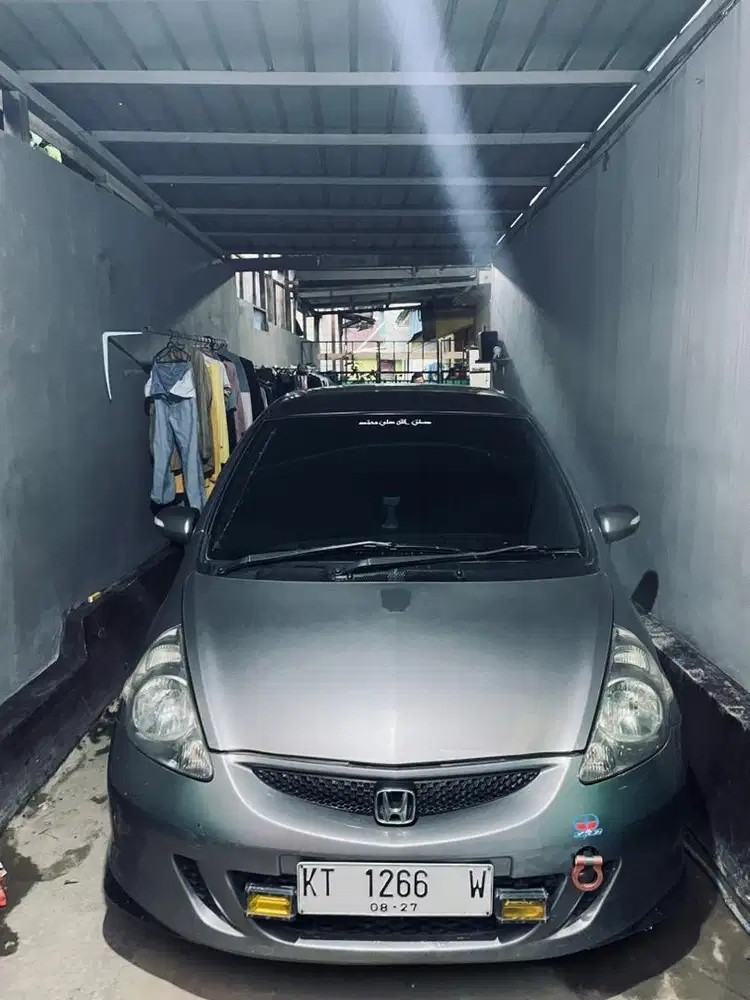 dijual mobil honda jazz tahun 2017