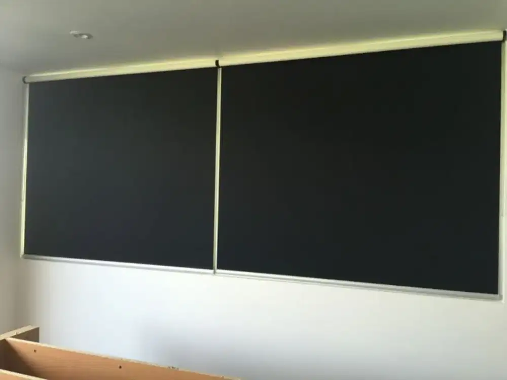 roller blind indor bahan berkualitas