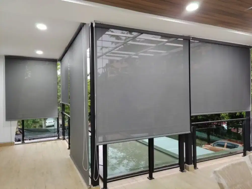 roller blind indoor