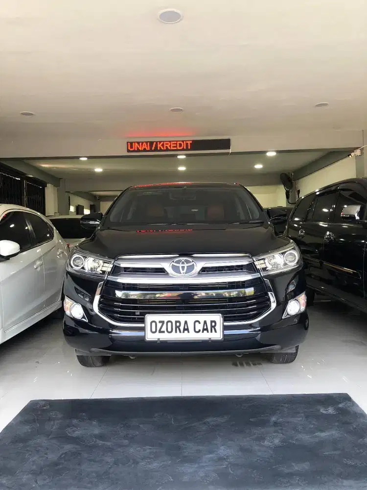 Toyota Kijang Innova V 2.4 A/T Diesel