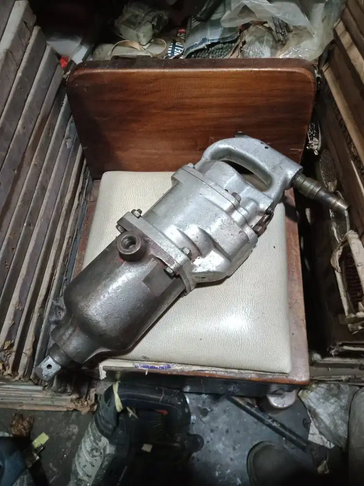 impact angin besar socket 1 inchi as pendek