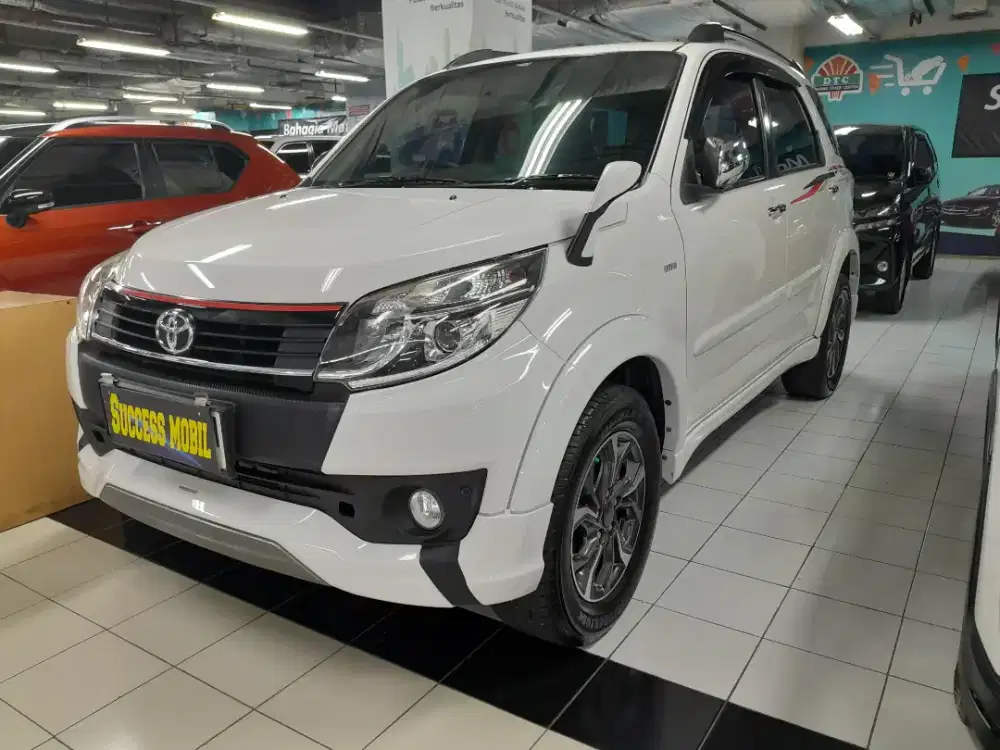 Toyota Rush S TRD Ultimo 2017 Putih Manual
