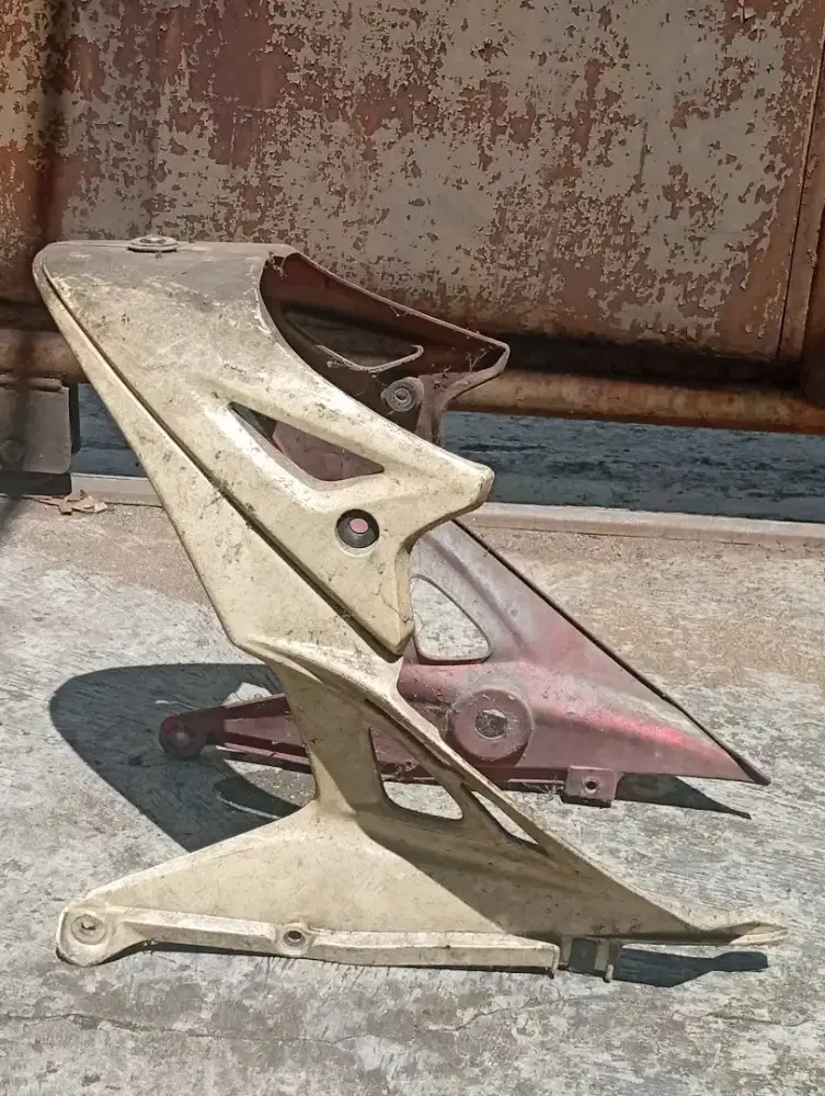 dijual body penutup mesin crawl Kawasaki Ethlete