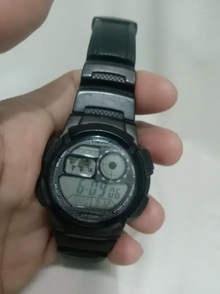 Casio AE 1000 W