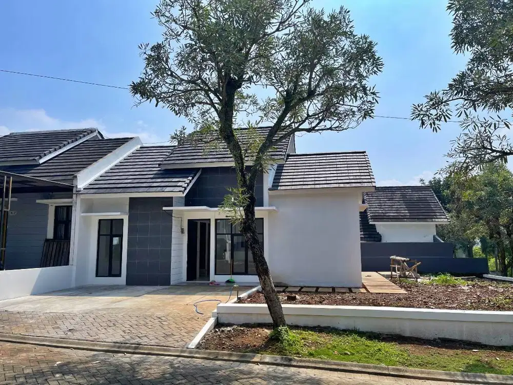 Dijual Cepat Rumah Baru Luas 236 m² Posisi HOOK Bisa KPR