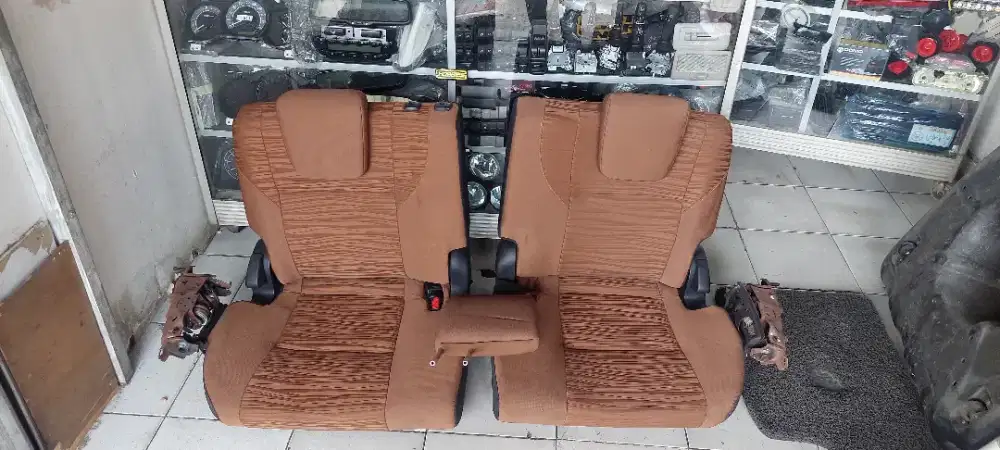 Jok Belakang Innova Reborn Tipe V 2016-2020