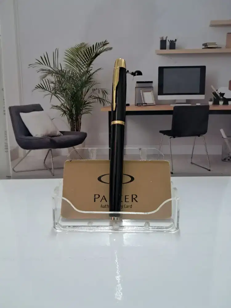 Parker IM Gold Brushed GT Rollerball Premium pen
