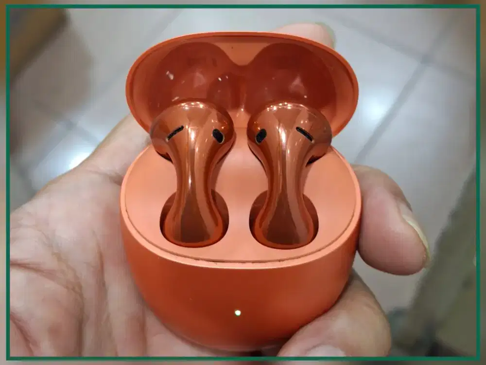 Huawei Freebuds 5. Unit Only. Like New. 100% Original.