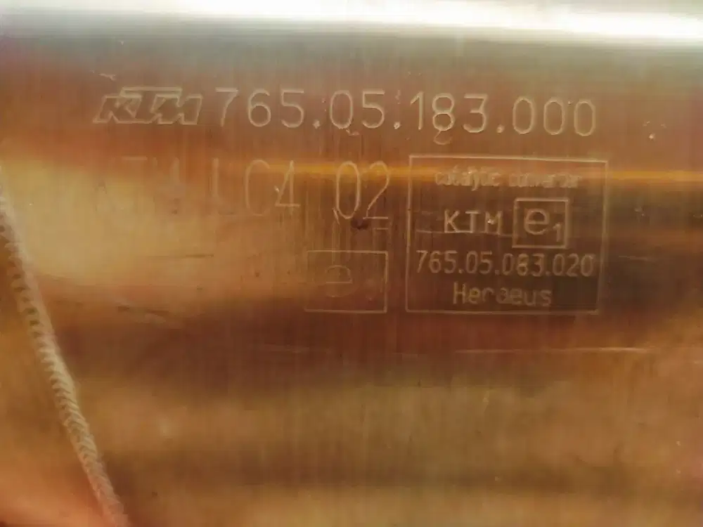 Knalpot KTM  690smc-r