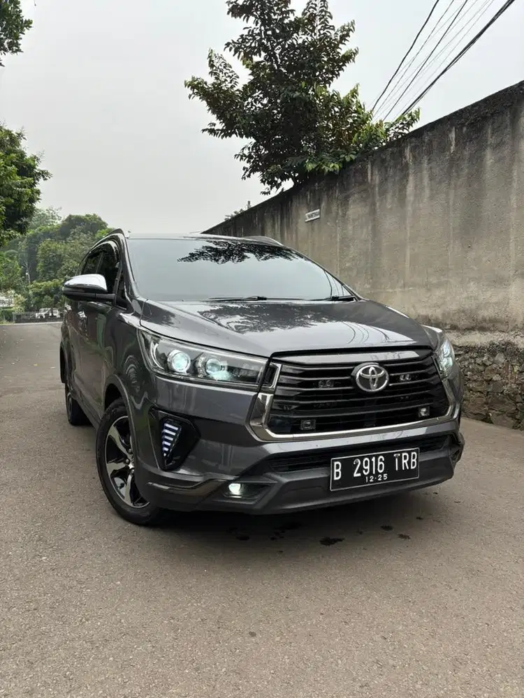 CASH Venturer 2020 2.4 Matic Diesel AT 2021 Innova Reborn Toyota