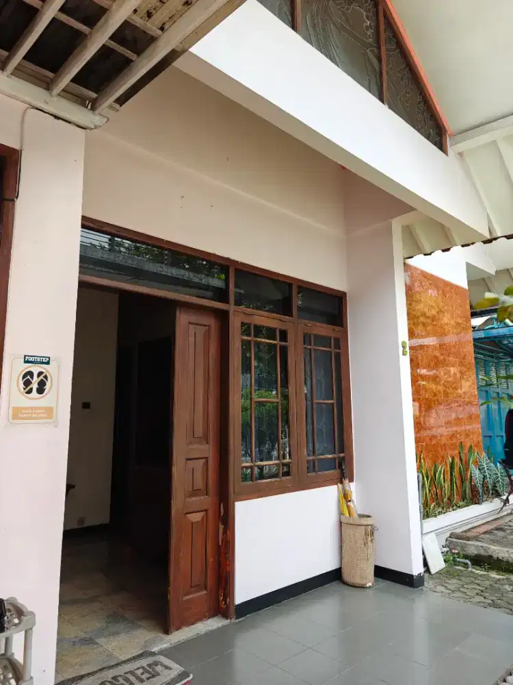 Kost Junjunan Pasteur