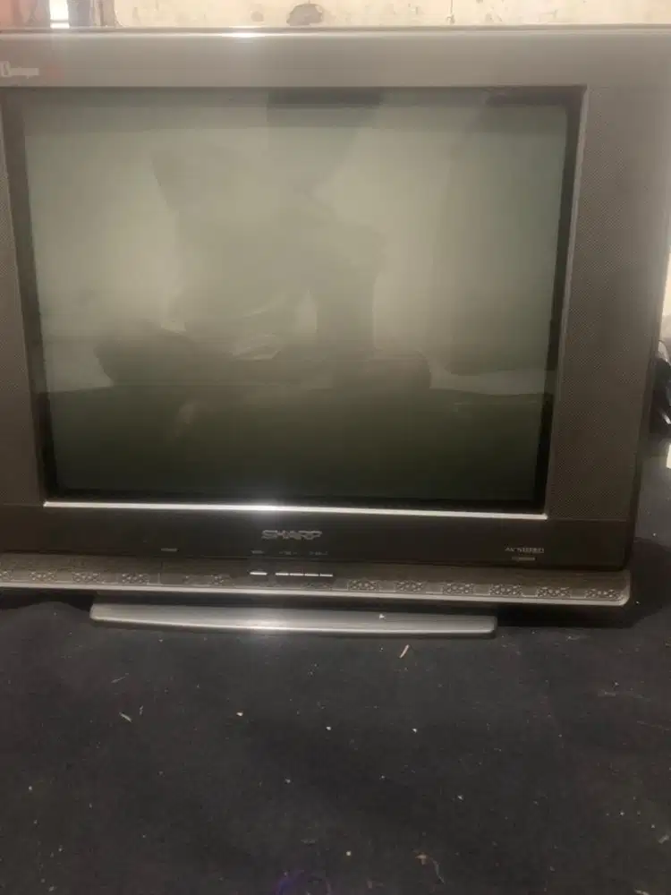 TV Sharp Batique slim