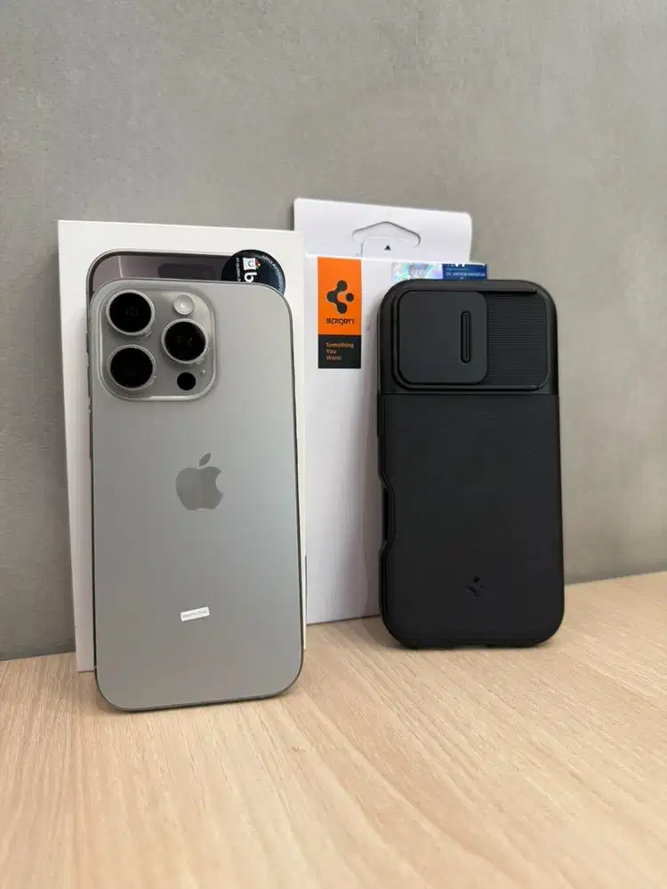 Iphone 16 pro 256 + Case Spigen Optik Armor MagFit Magsafe Camere Side