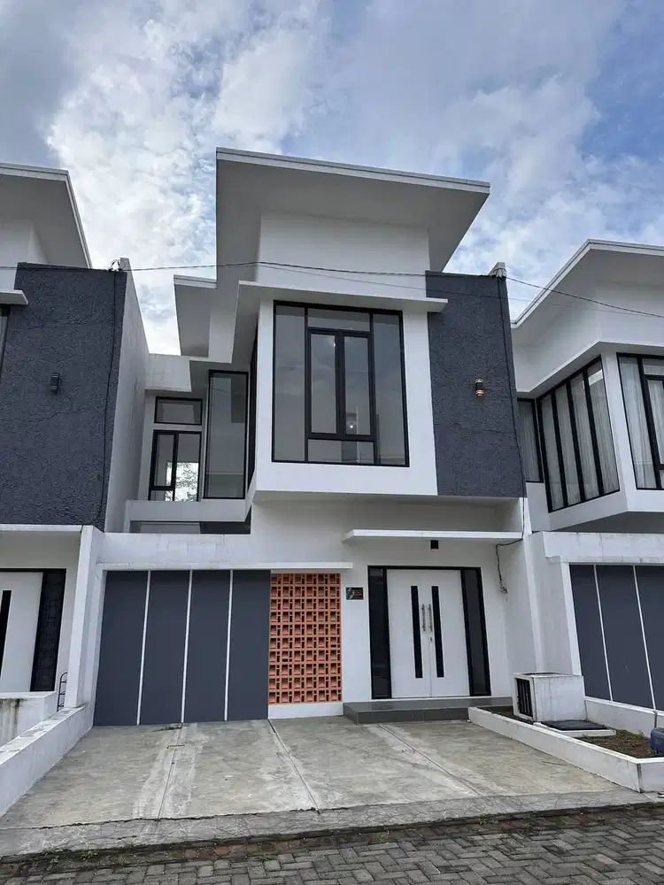 Villa dijual dikota Batu ready unit