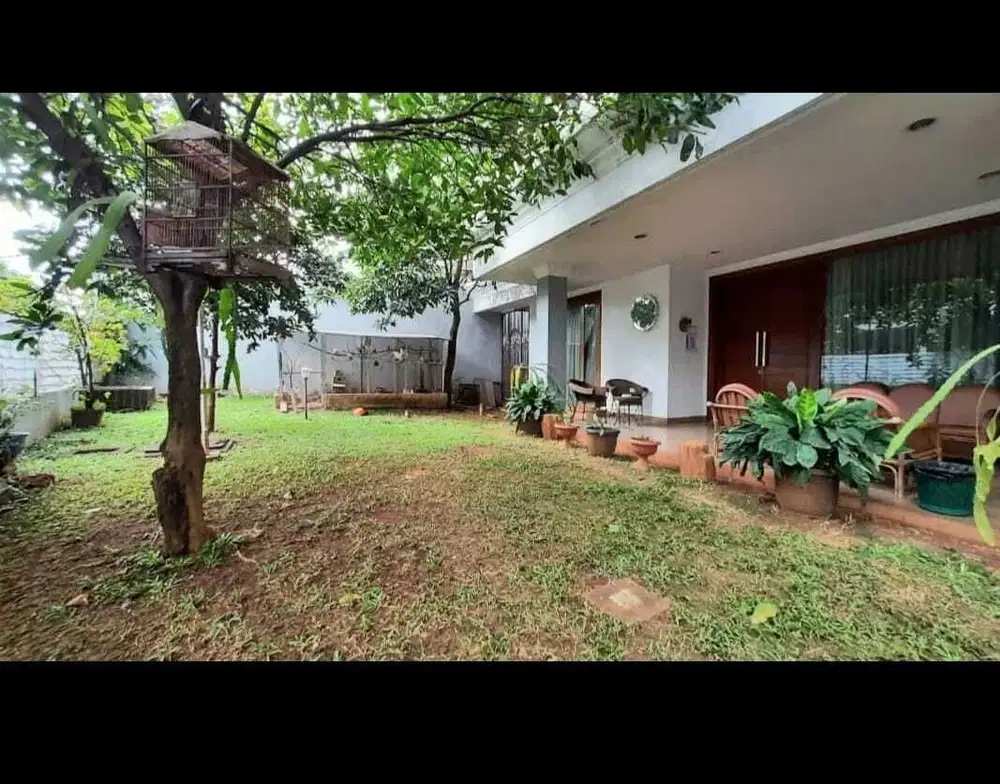 Di Jual Rumah Lokasi strategis Di Taman Radio Dalam, Jakarta Selatan