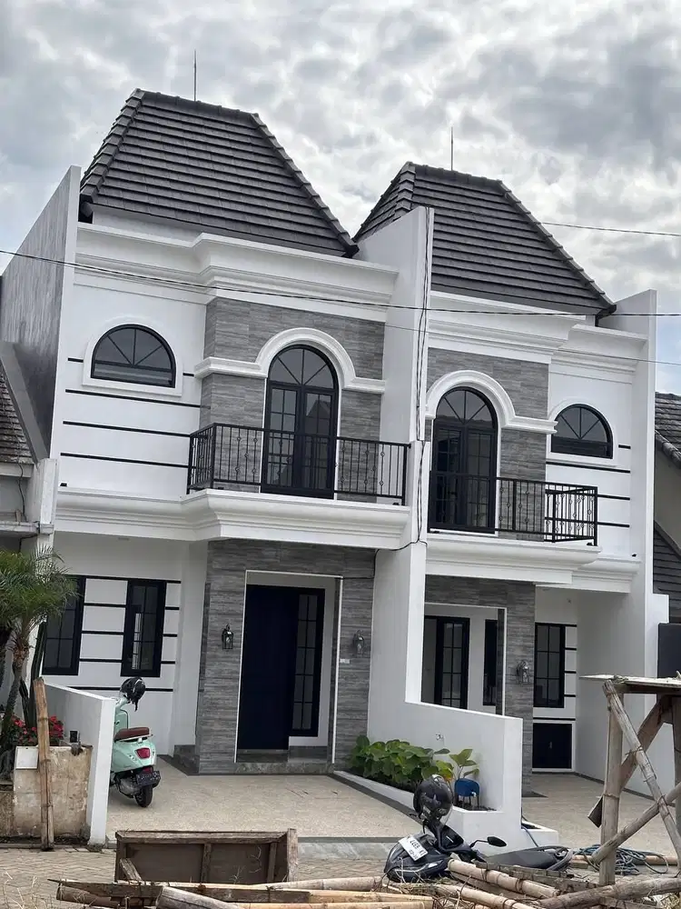 Villa dijual dikawasan pusat kota batu