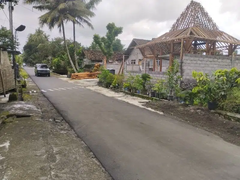 Tanah 588 m2 LD 15m dijual dekat BRI Tempel Sleman Yogyakarta