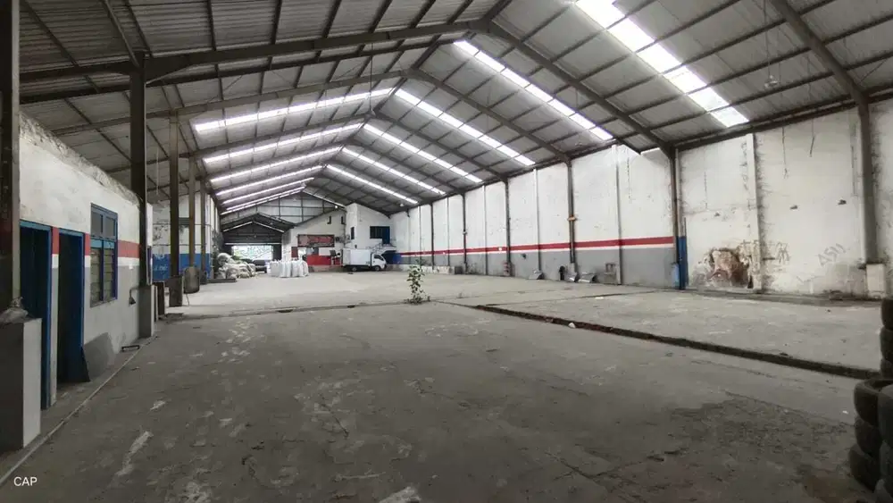 Gudang dijual murah dekat Polda DIY condong catur Sleman Yogyakarta