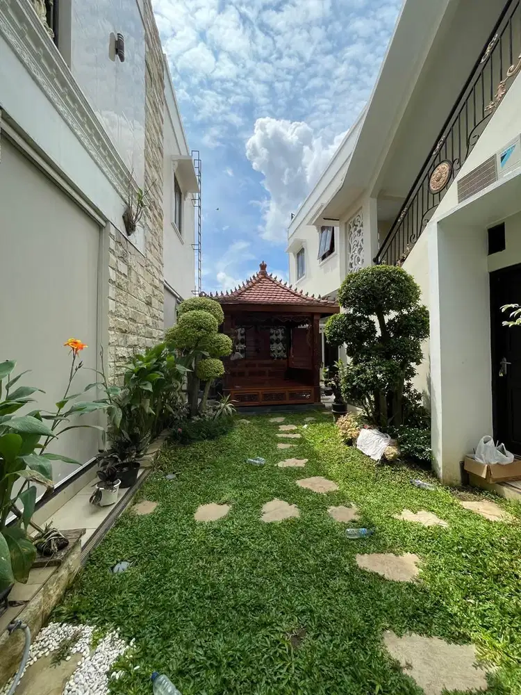 Rumah plus kost 11 kamar dijual di Umbulharjo Yogyakarta dekat Kampus