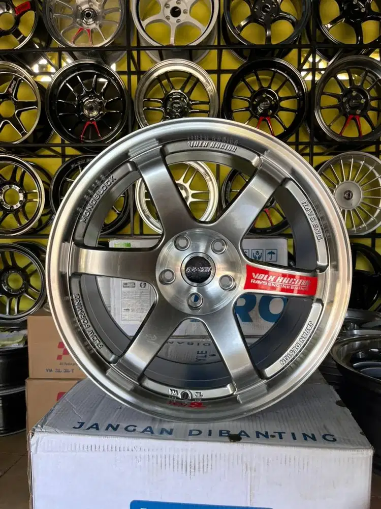 VELG TE37 R18x9.5 ET25 H5x114.3 INNOVA,ALPHARD,HARIER
