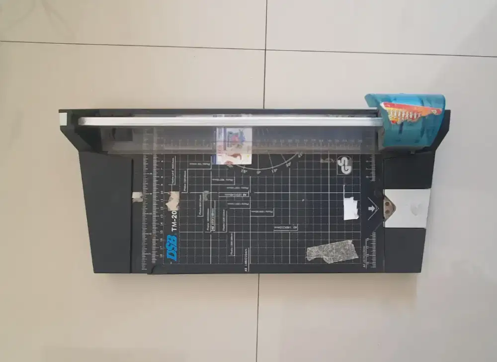 JUAL CEPAT - ALAT POTONG KERTAS