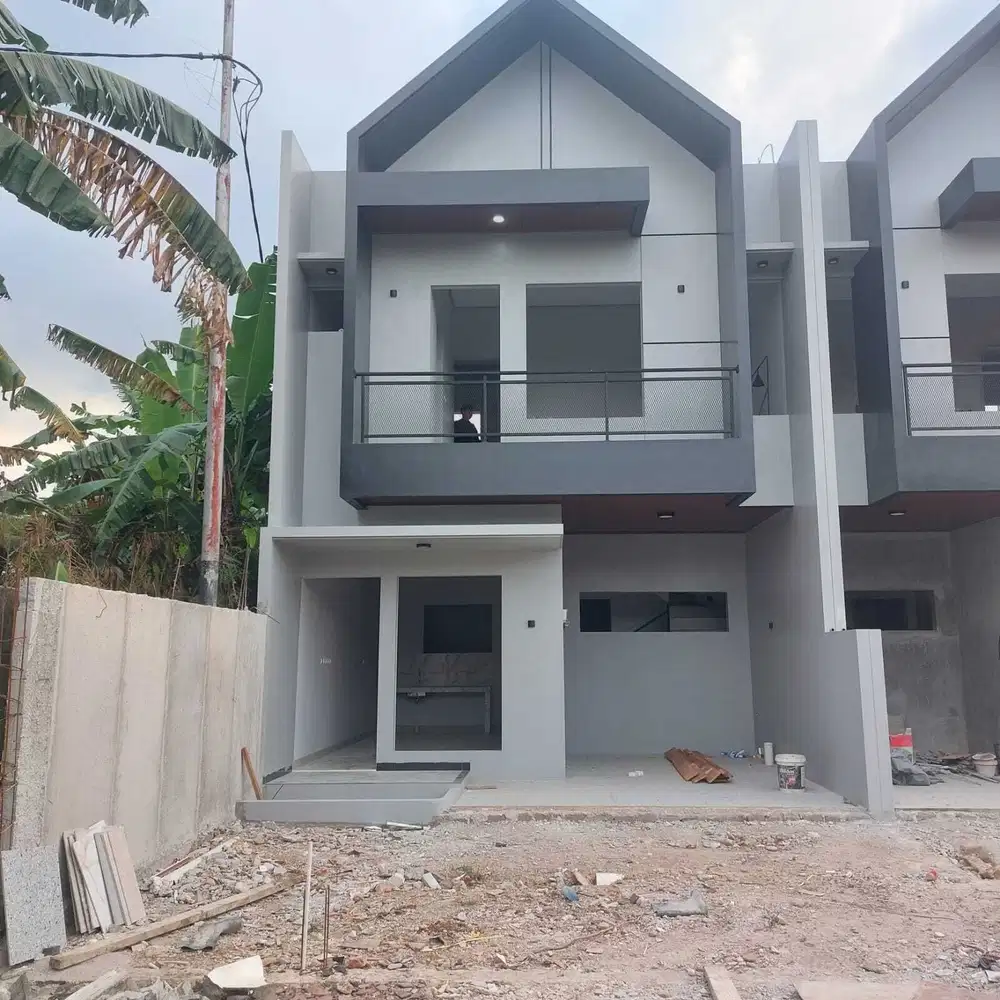 Rumah 2 Lt akses mobil tangerang