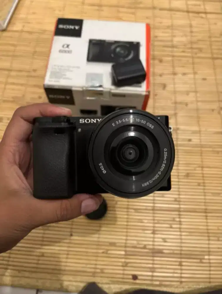 Jual camera Sony a6000 mulus full set
