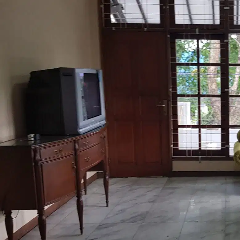 Gurame Burangrang Bandung Rumah 4 kamar luas 289