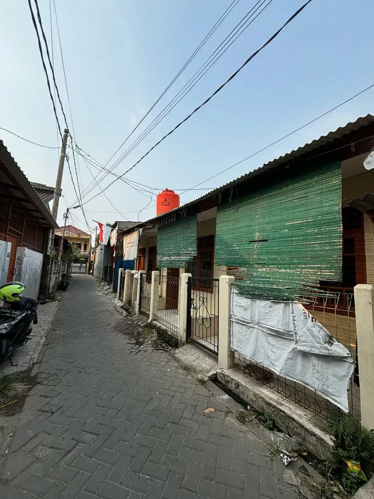 Rumah kontrakan 3 pintu dongkal tangerang