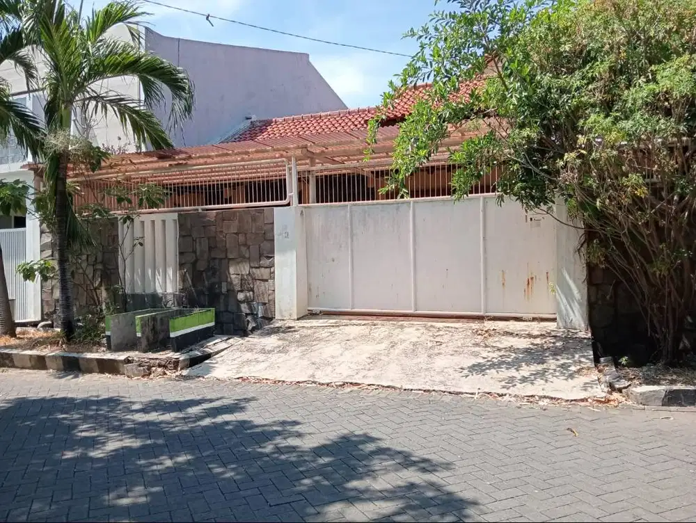 DIJUAL RUMAH ZONA KOMERSIAL SBY BARAT COCOK UNTUK USAHA JL RAYA DARMO