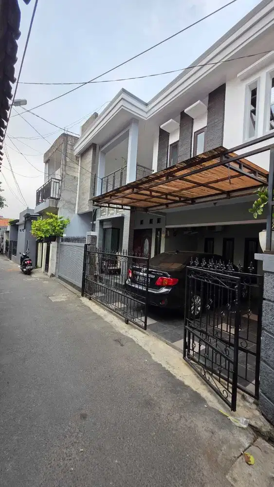 DIJUAL MURAH RUMAH SIAP HUNI DI KEBON BARU