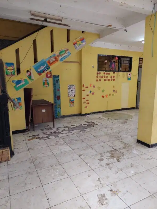 Dijual cepat 1 unit rumah jatinegara kaum