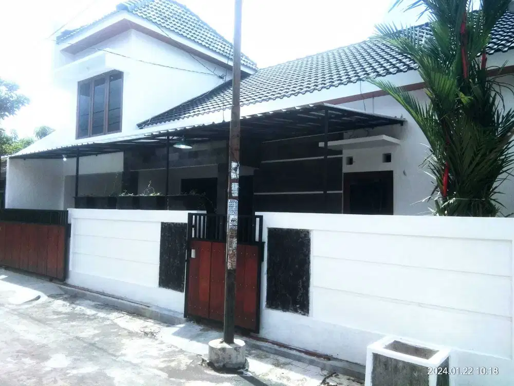 Rumah Di Jogja, Sleman dekat kampus UTY, Jogja City Mall, Jl Kabupaten