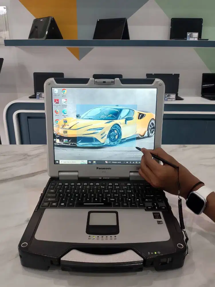 [CF31]  Laptop Editing Touchscreen Intel i5Gen5 8GB SSD 14inch Windows