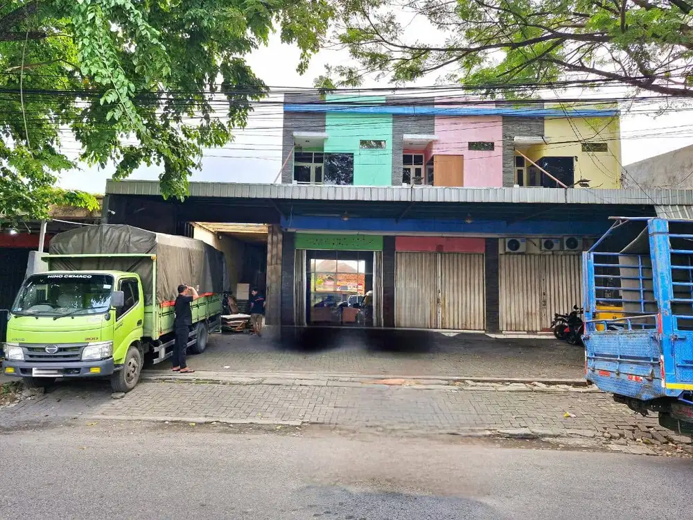 Dijual Gudang Luas Lokasi Strategis di Jl. Fatmawati Semarang