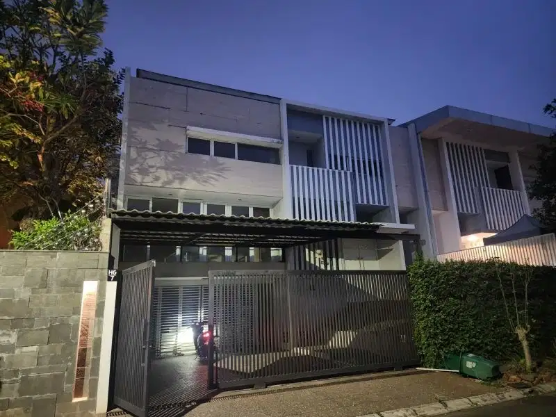 Rumah Mewah Di Kawasan Elit Citra Garden