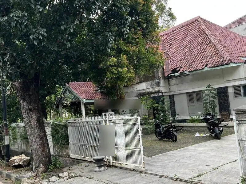 Rumah Menteng Jalan Blitar