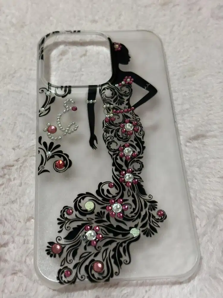 6 buah Casing iphone 13 pro