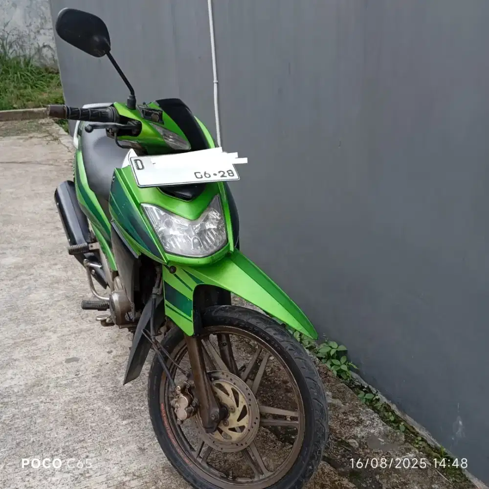 Kawasaki ZX 130 2008