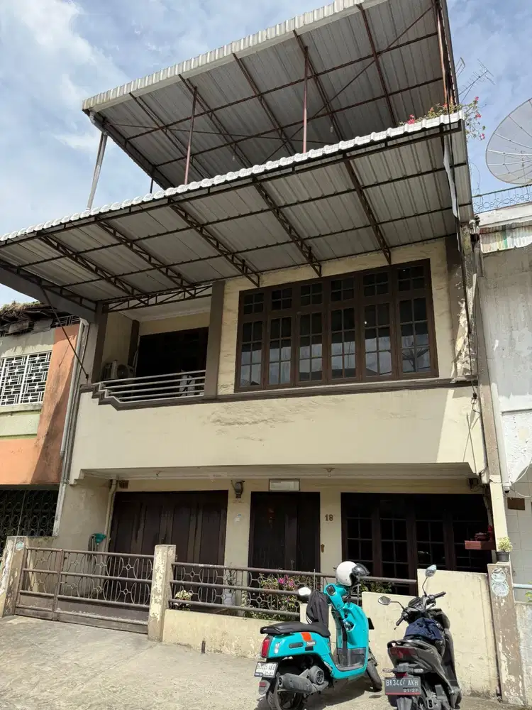 Dijual Rumah Sutomo Seram Baru 8 x 15 Full Furnish
