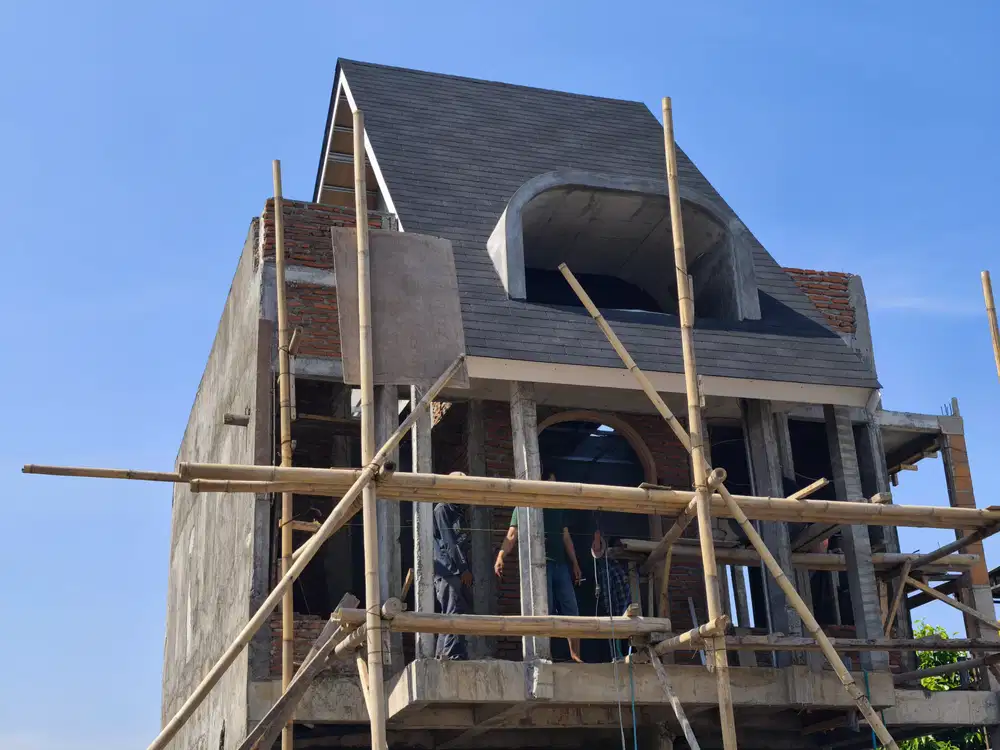 MALDIVARA VILLA DILENGKAPI DENGAN SWIMMING POOL HARGA 900 JUTAAN