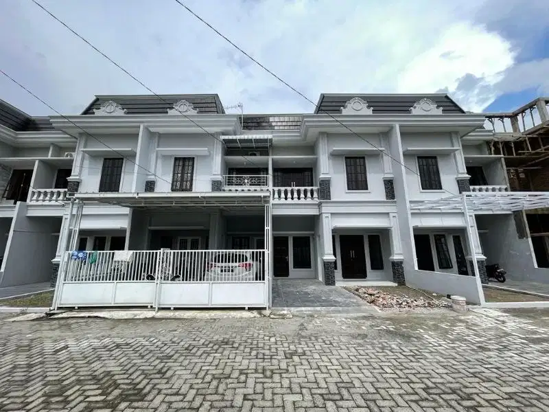 Hunian mewah asri lokasi sangat strategis